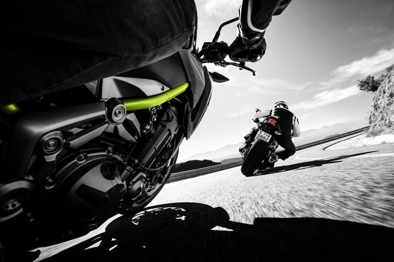 川崎z900有弯道abs吗,川崎z900拉爆