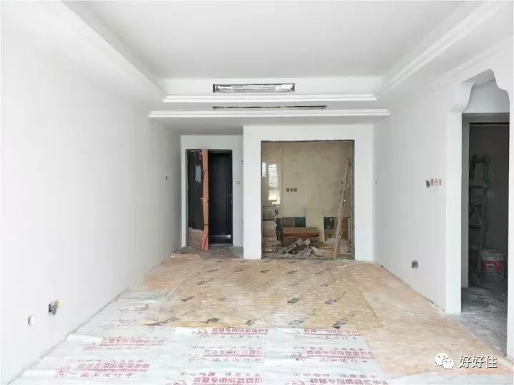 大面积墙面脱皮有效处理方法,墙面开裂脱皮轻松解决