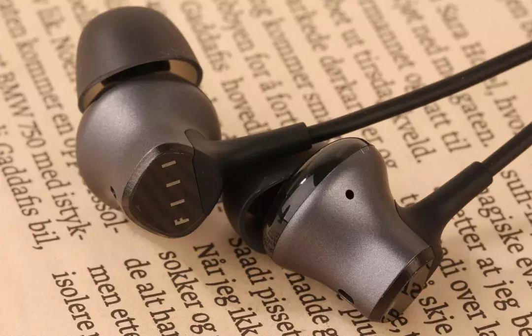 airpodspro2和boseqc35哪个降噪好,bose降噪耳机qc35