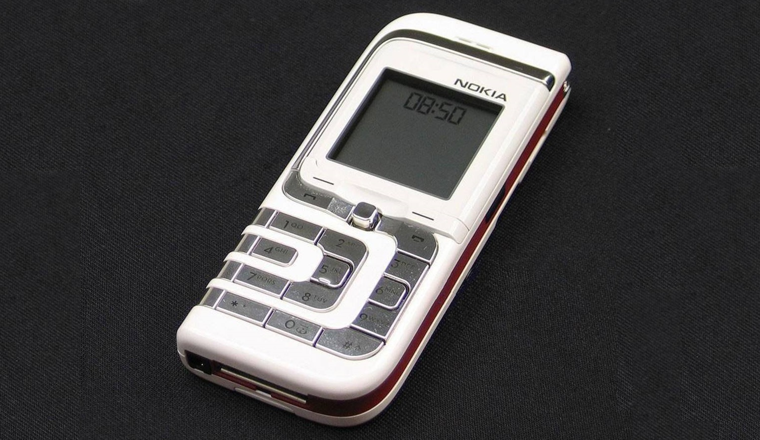 诺基亚曾经的贪吃蛇,诺基亚历史2017