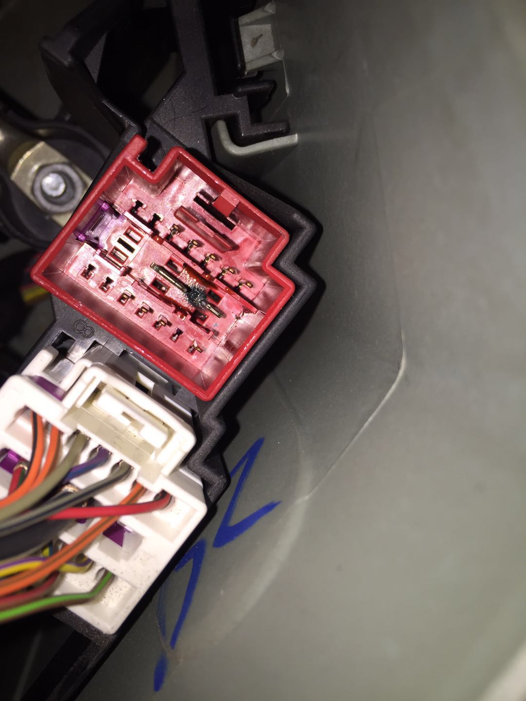 奥迪q5停放很久感觉还没熄火,奥迪q5停在坡上难启动