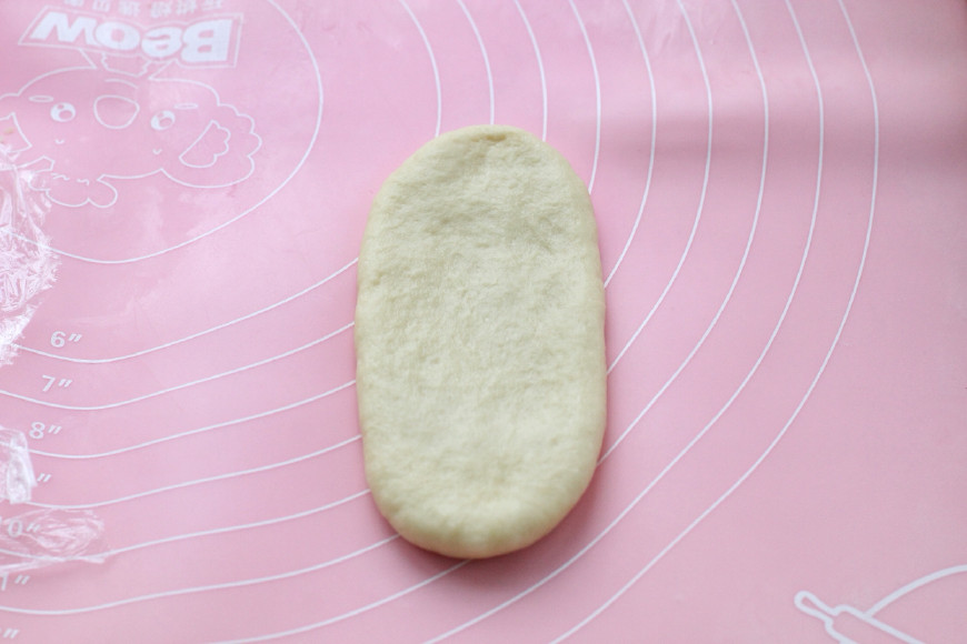 趁着暑假学会这款面包,不加黄油也能松软香甜,开学当早餐正合适