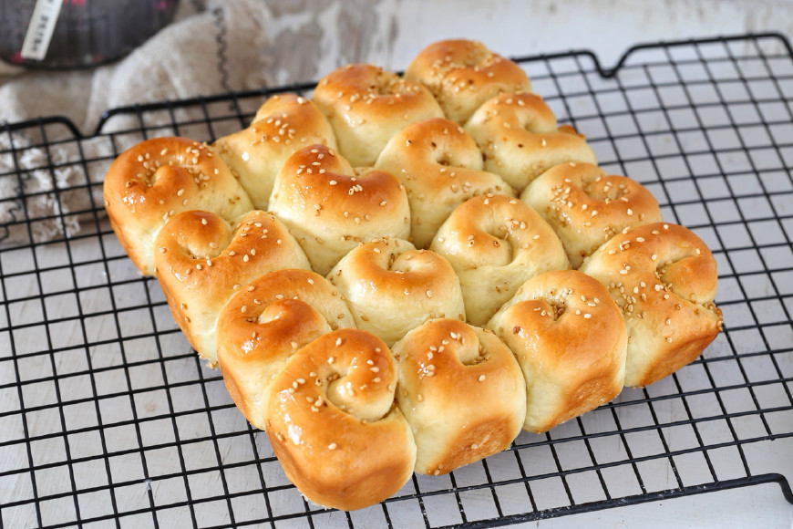 趁着暑假学会这款面包,不加黄油也能松软香甜,开学当早餐正合适