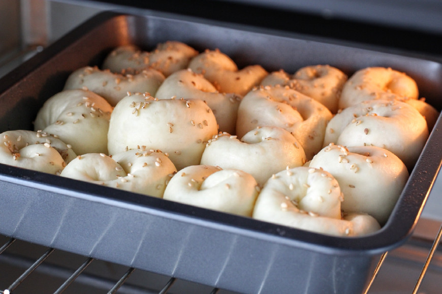 趁着暑假学会这款面包,不加黄油也能松软香甜,开学当早餐正合适