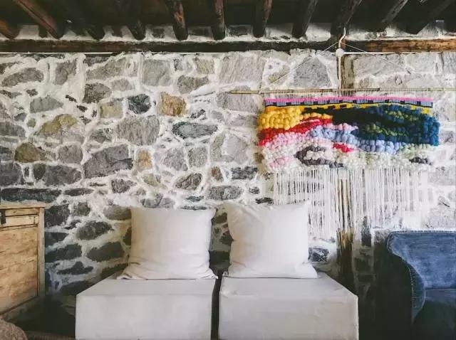 卖掉大城市一套的房子回小城市,卖掉一线城市房子去大理开民宿