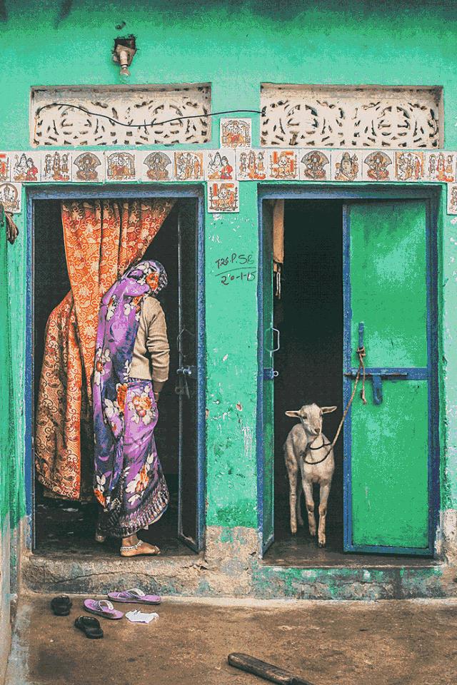 卖掉大城市一套的房子回小城市,卖掉一线城市房子去大理开民宿