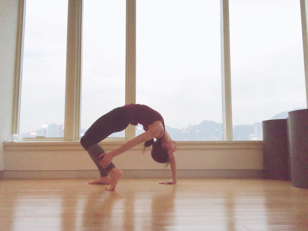 心情烦躁适合练什么瑜伽最有效,心烦没地方发泄怎么办