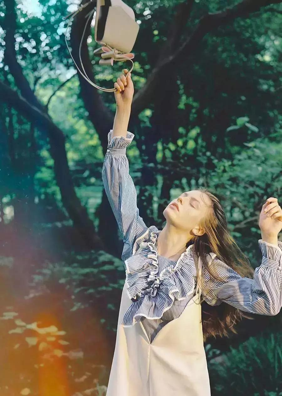 早知道女生版,减龄显脸小的时髦发型甜美感十足