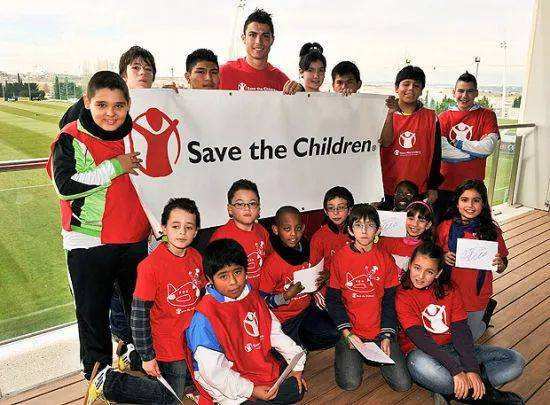 c罗从曼联的王子到老,c罗从小小罗到罗纳尔多