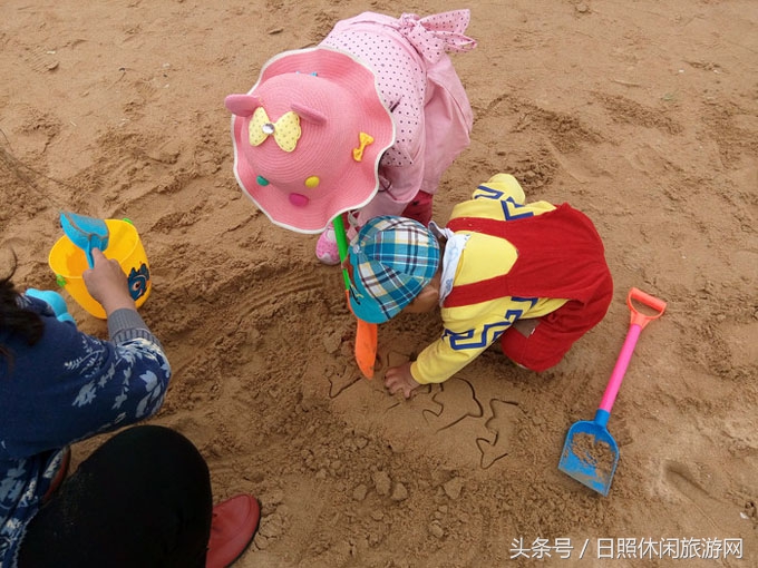 日照房价,日照金山