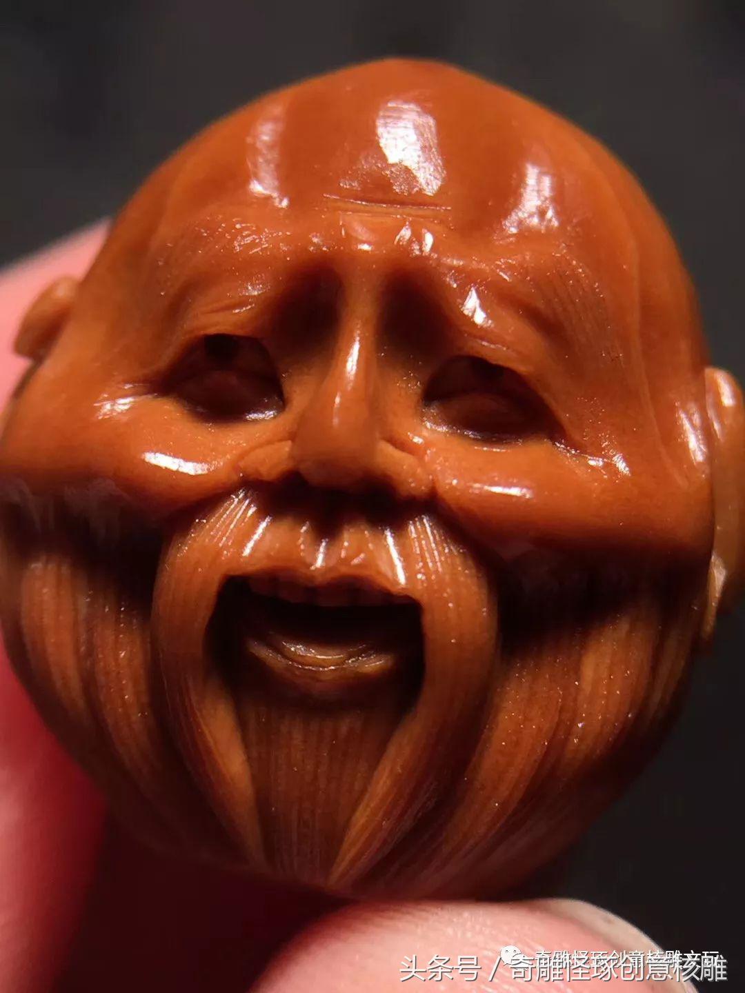 世界顶级极品橄榄核雕十八罗汉,知翠轩橄榄核雕双面十八罗汉价格