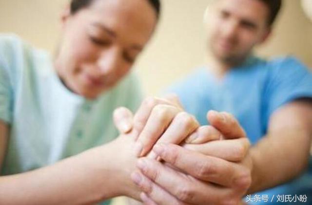 侧切剌一刀和剖腹产剌一刀有啥区别？可别犯傻了，性质差远了