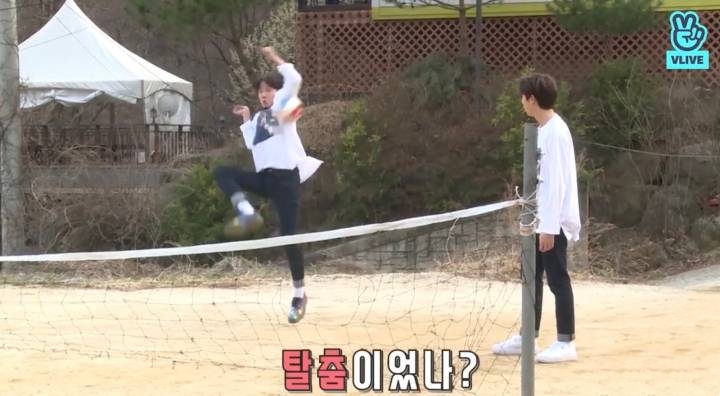 winner和防弹少年团,防弹少年团和winner哪个好用