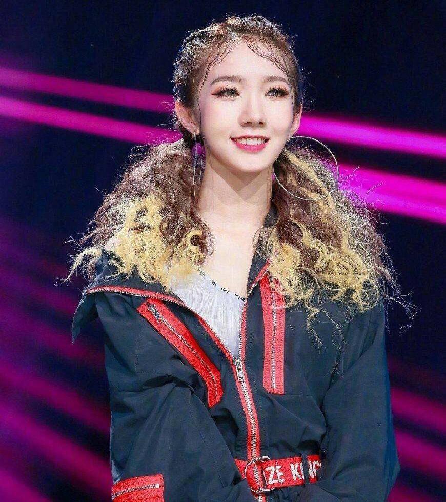 我被山支大哥的电眼迷倒了！