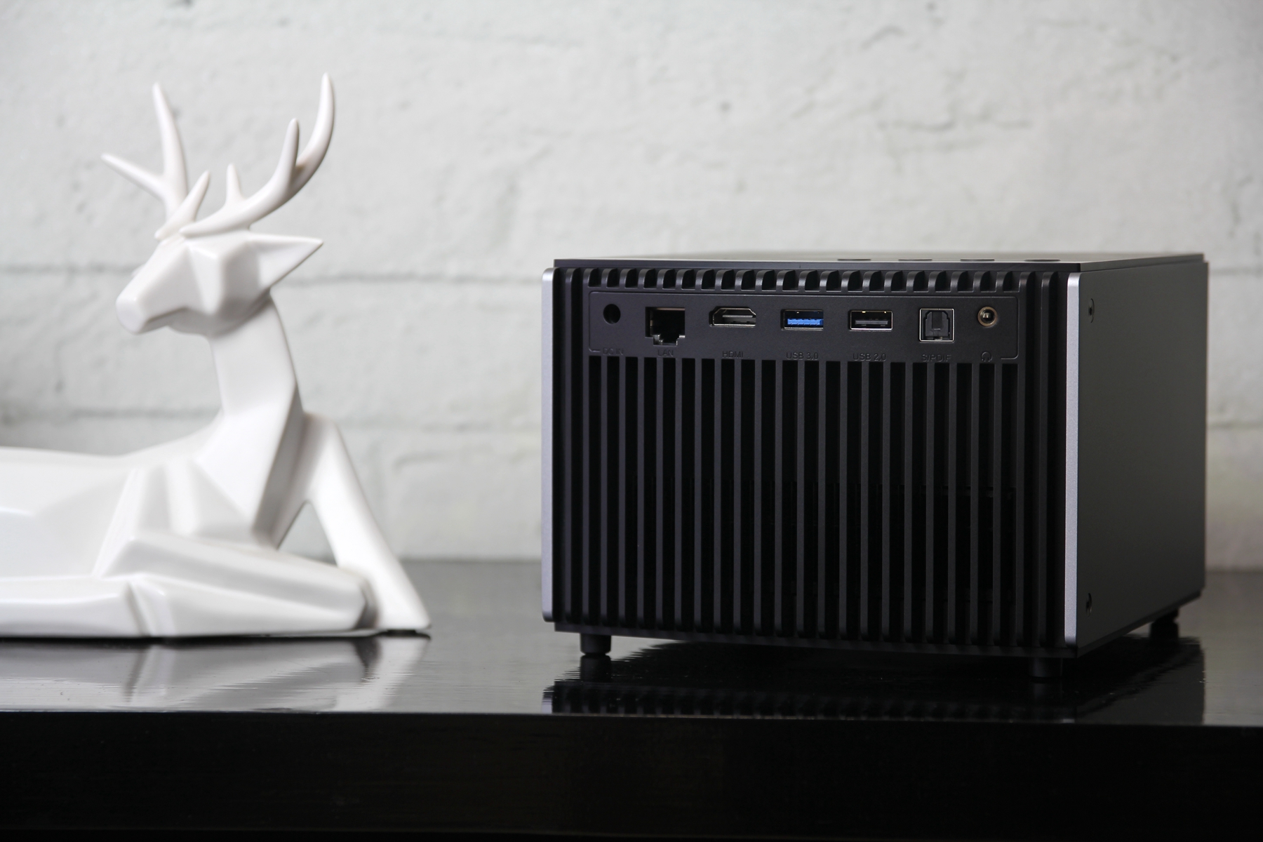 极米h2slim和H2有什么区别,极米h2和h2slim评测