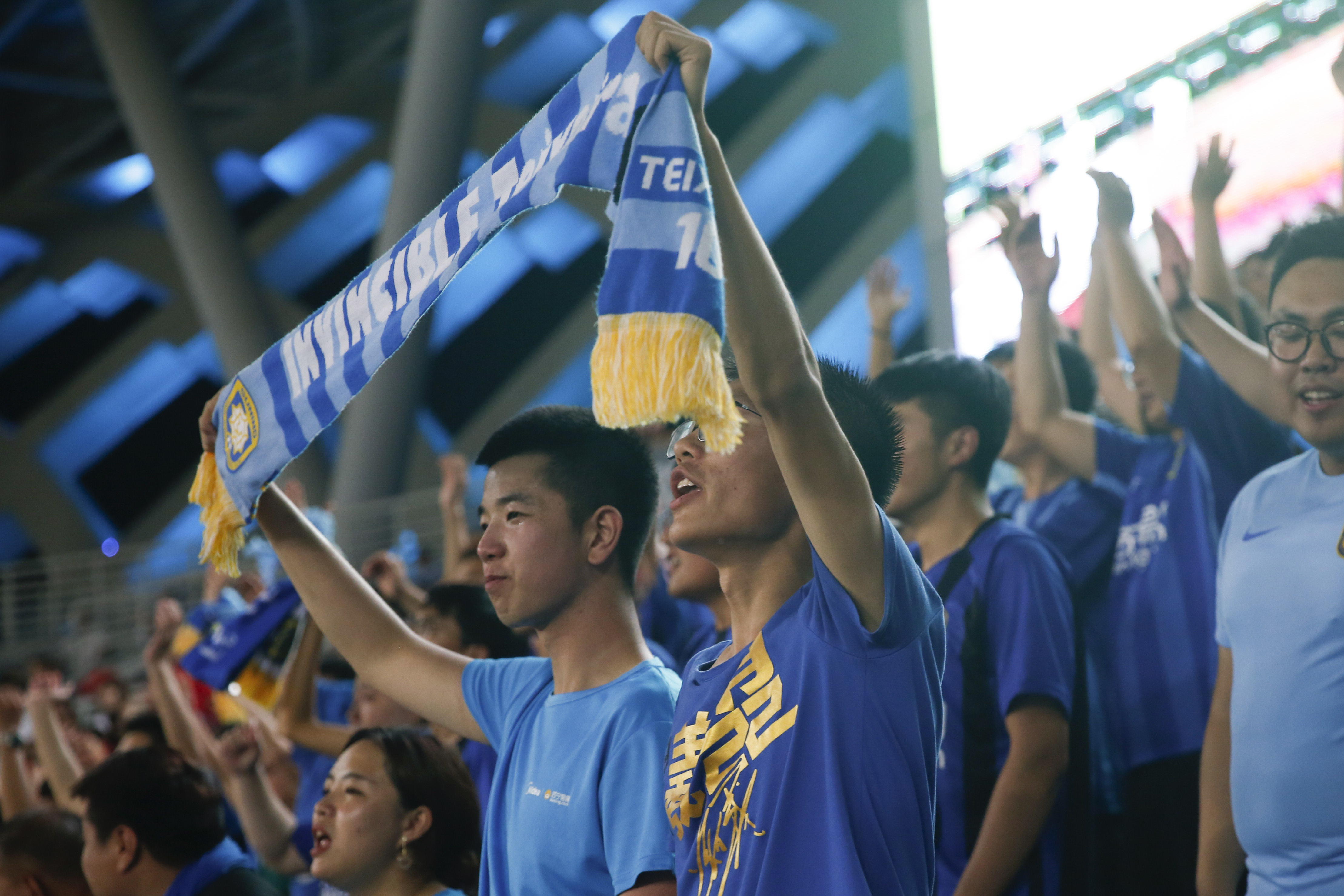 李昂对战邦达,李昂cba首战惊艳全场