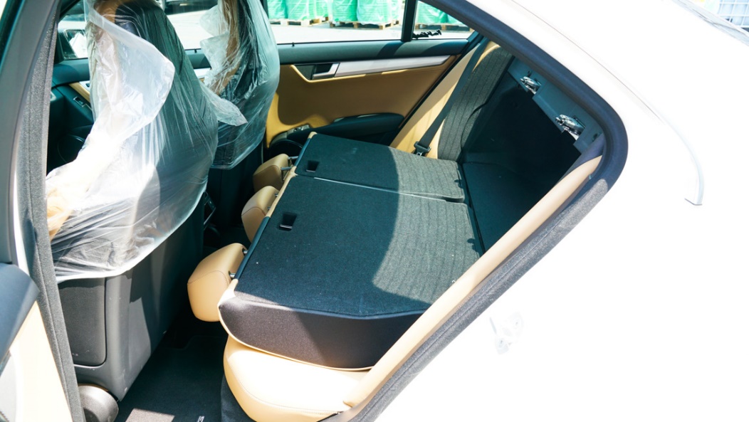 c63amg真的很难驾驭吗,全新一代AMGC63