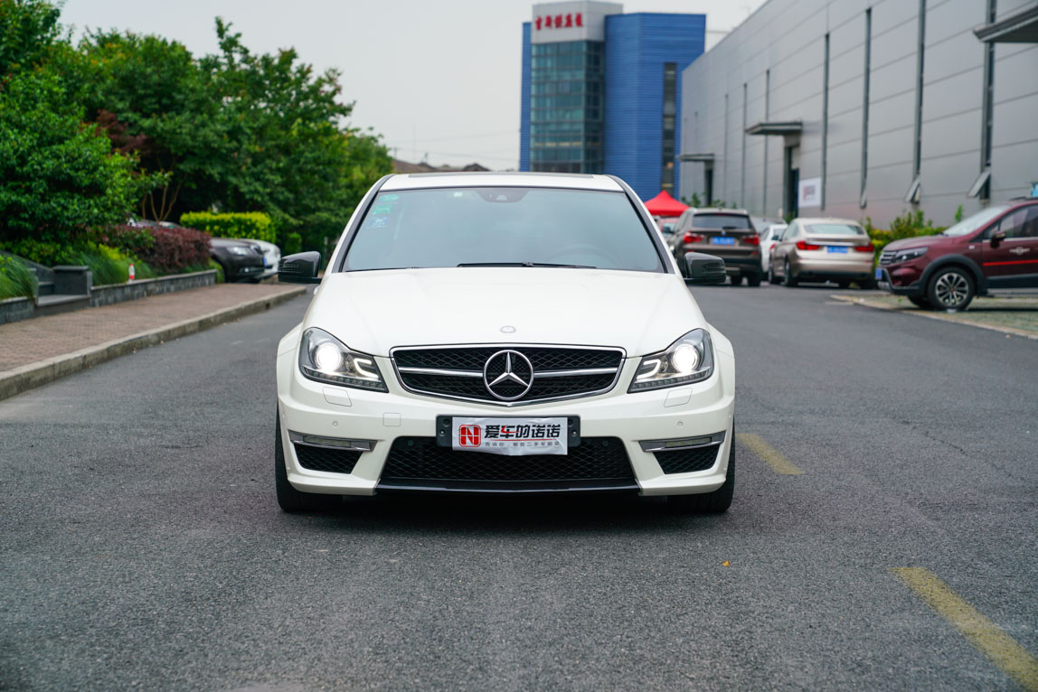 c63amg真的很难驾驭吗,全新一代AMGC63