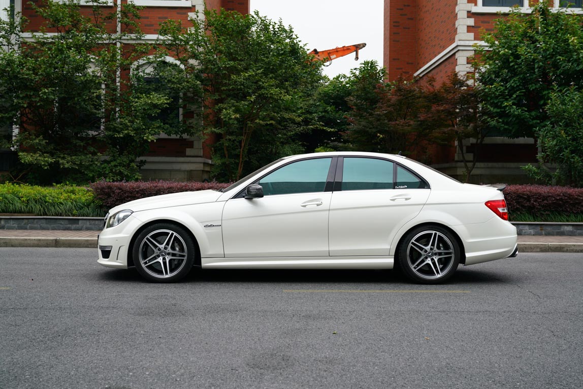 c63amg真的很难驾驭吗,全新一代AMGC63