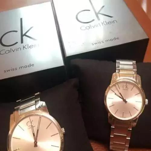 什么样的手表戴起来又低调又好看,休闲文艺风适合什么样的手表