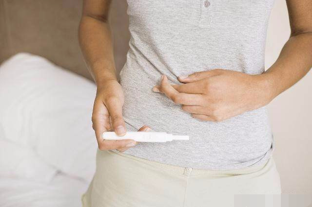 怀孕一个月反应特别强烈正常吗,怀孕第1个月有感觉吗