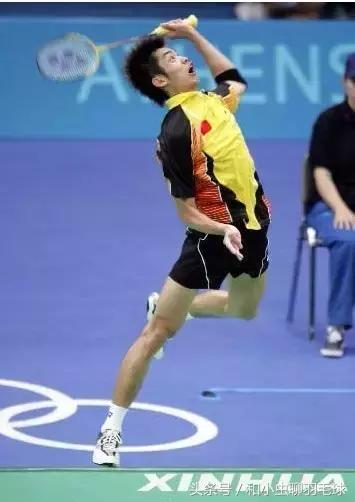 怎么打好羽毛球最简单的方法,如何打好羽毛球教学视频