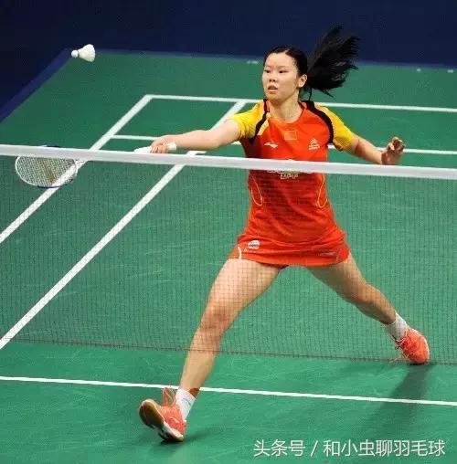 怎么打好羽毛球最简单的方法,如何打好羽毛球教学视频