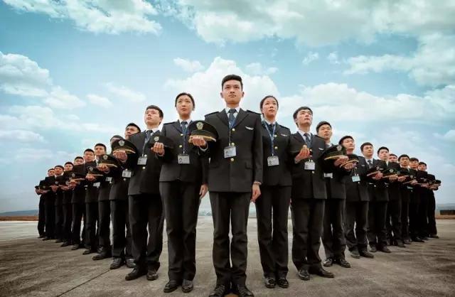 受欢迎的飞行培训机构排名,全国最大的飞机培训机构