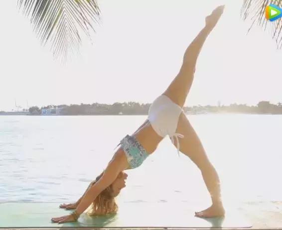 10分钟瘦腿操甩掉腿部赘肉,每天睡前瘦腿操三天瘦出筷子腿