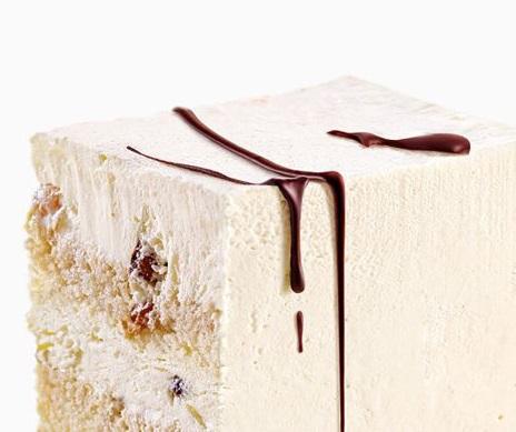 烘焙电商第一人,21cake走在时代的最前沿|花万里餐饮品牌策划