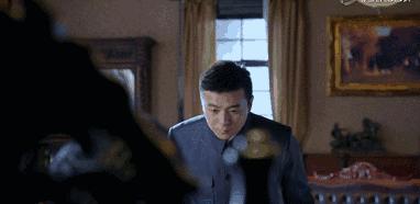 《奋斗》十一年，依然在奋斗的大龄失意愤青“华子”