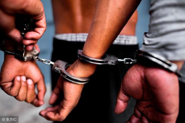 这群绝了!总共50多个人,除了1个受害人,其他全是*子骗**……