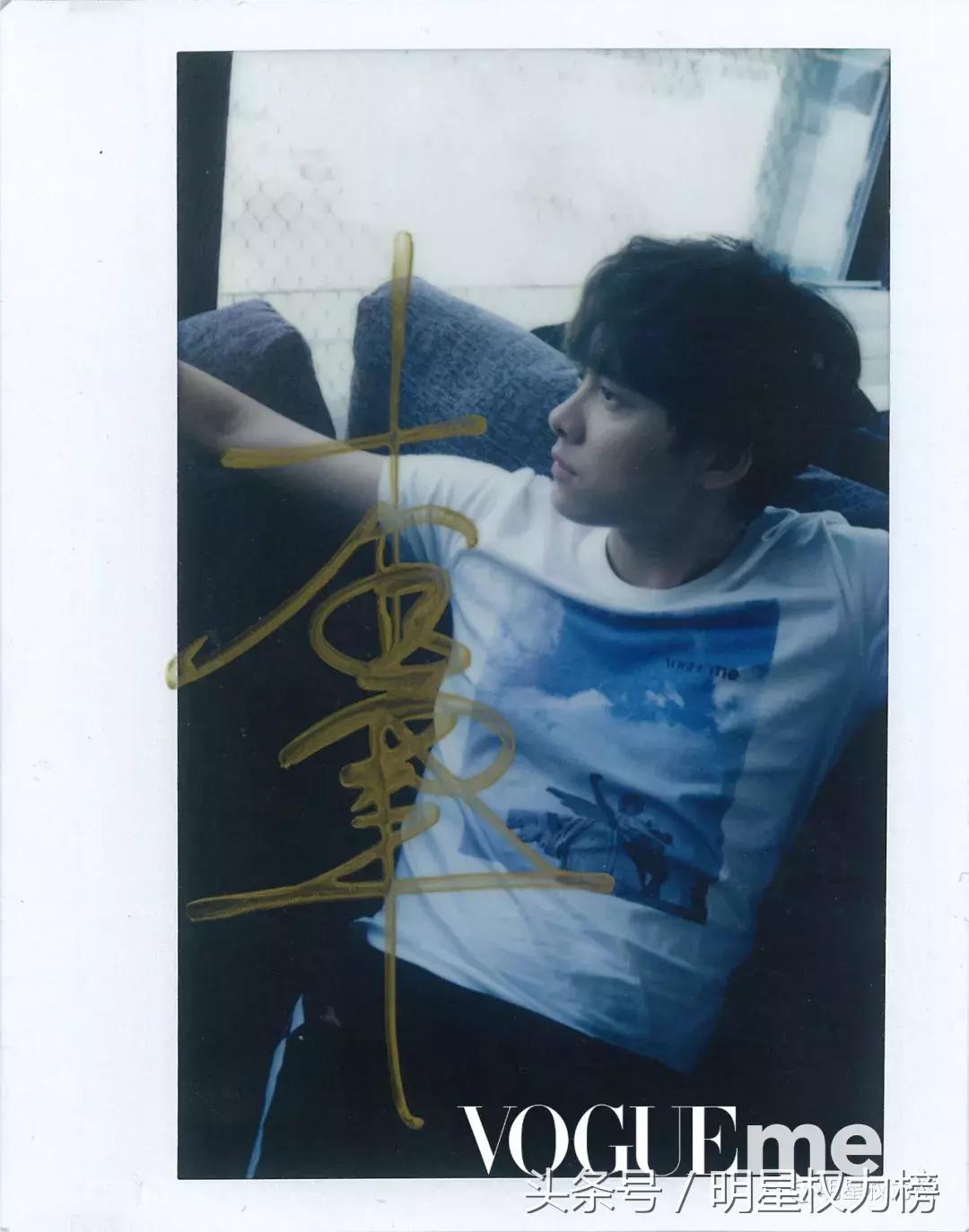 王俊凯蔡徐坤朱一龙李易峰,男明星的拍立得照片都是宝藏叭!