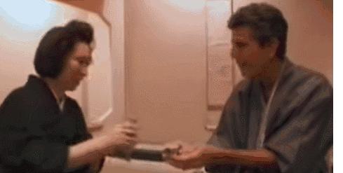 奥巴马吃越南美食视频,奥巴马吃越南河粉