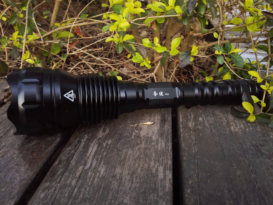 户外狩猎手电筒,户外夜猎强光手电
