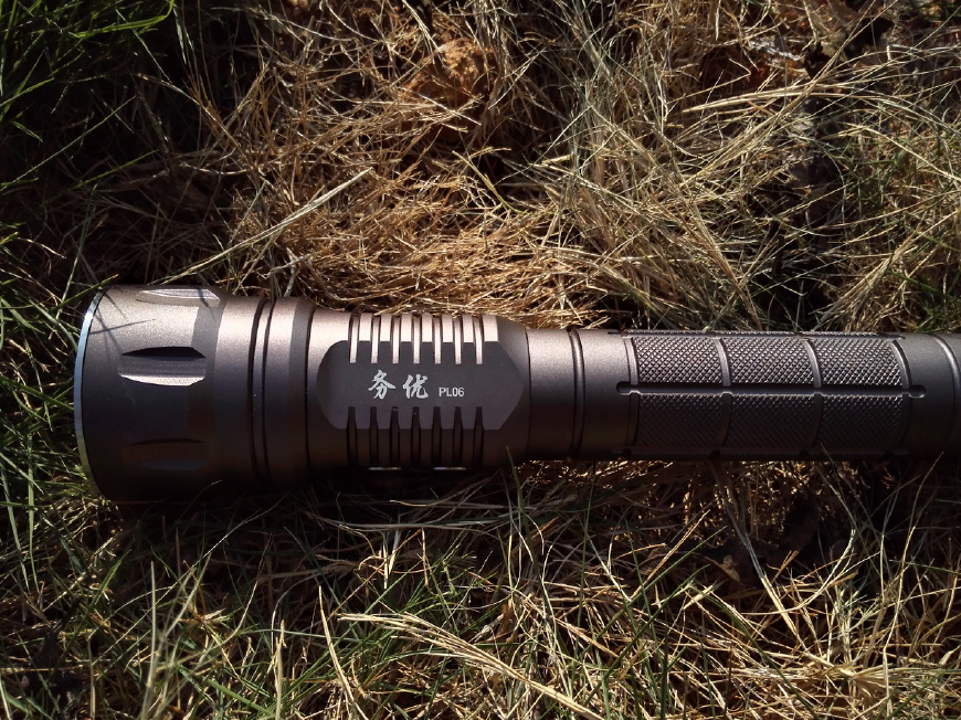 户外狩猎手电筒,户外夜猎强光手电