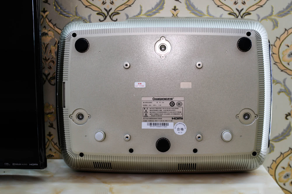 长虹最值得买的激光电视,3000左右激光投影电视