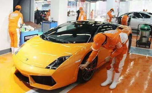 现在汽车美容店该怎么做,开个正规的汽车美容店需要多少钱