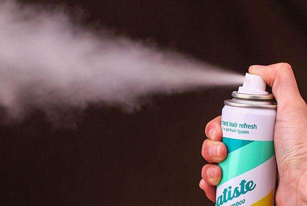 怎么可以不洗头头发就很干净,不洗头如何保持头发干净