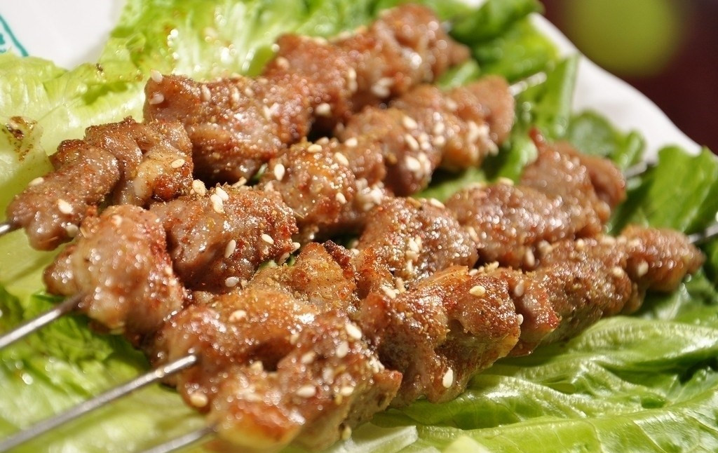 内蒙古什么羊烤羊肉串好吃,牛羊肉怎么烤好吃