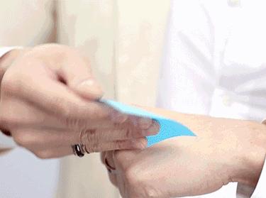 吸油面纸的正确使用方法,吸油面纸对皮肤有害吗