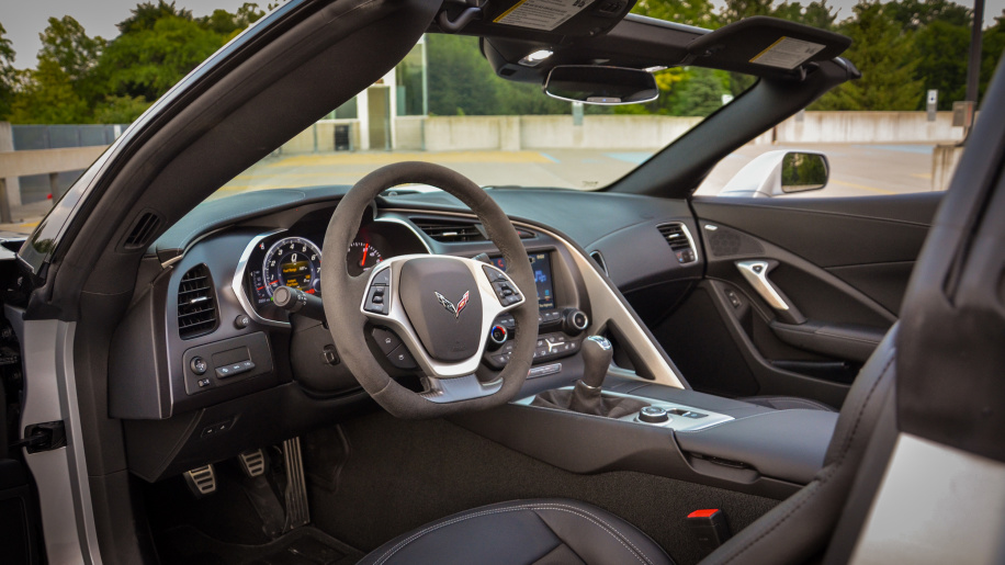 最便宜的v8涡轮车,最便宜车是v8发动机