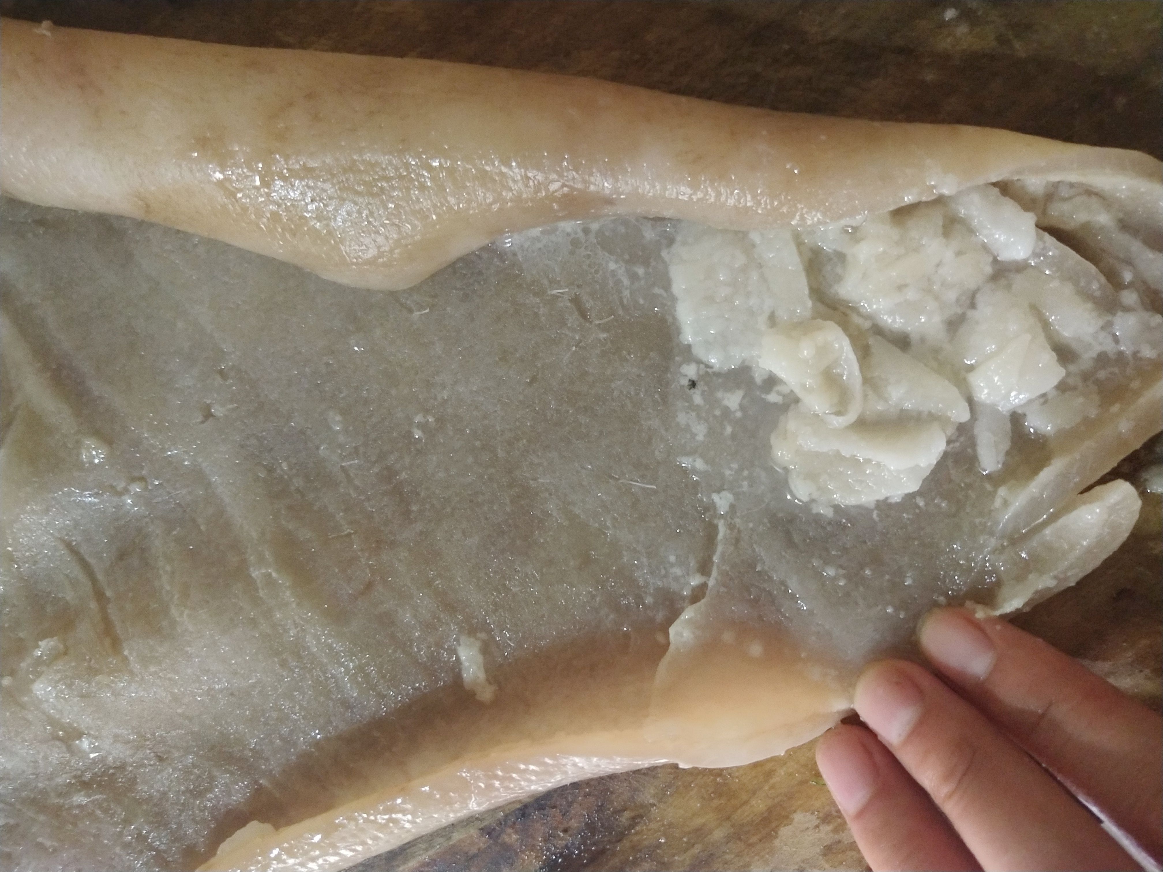 猪皮怎么做才软烂不硬,猪皮怎么处理才能脆脆的