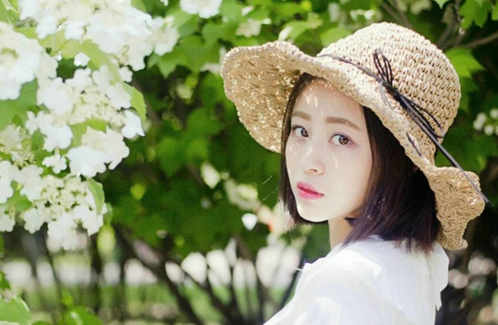 如果你把视频发出去，我一定会去告诉他，他不会放过你的！