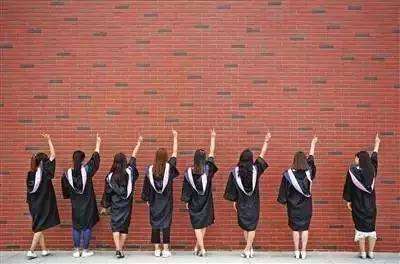 如果不上大专真的有出路吗,大专就真的低人一等吗