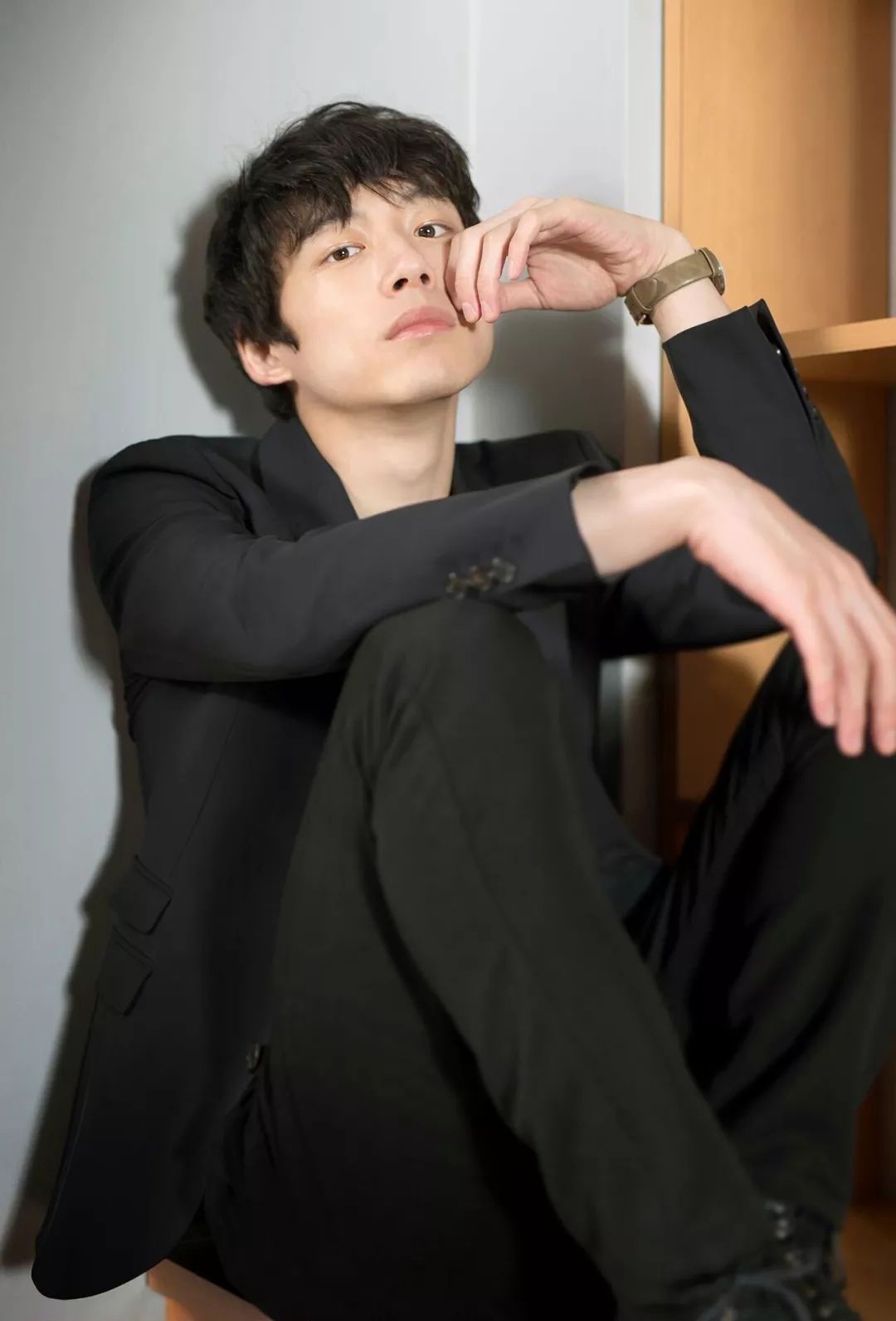 男生海边拍照如何摆pose,双人男生拍照pose姿势大全