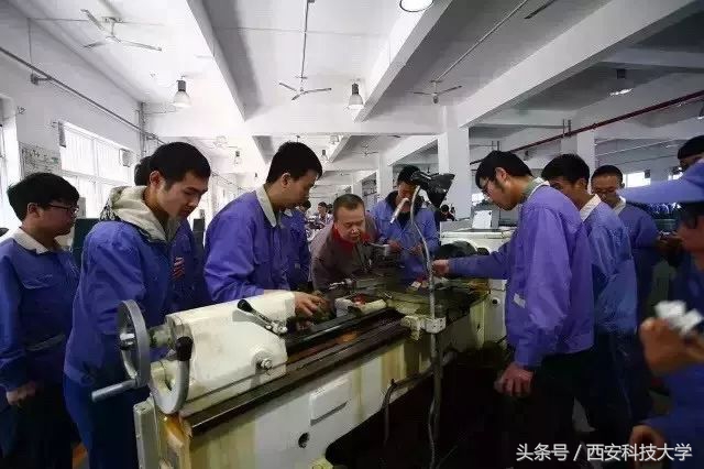 让14个实习课程告诉你，西科的实习周究竟隐藏着怎样的乐趣