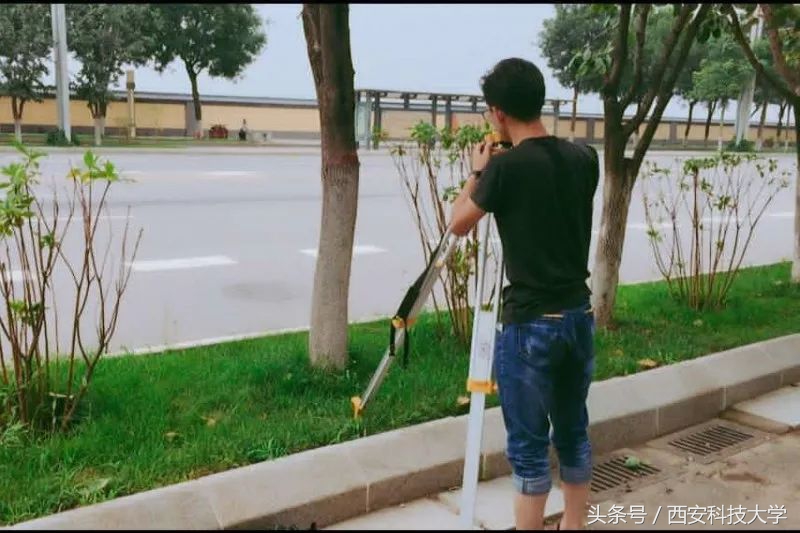 让14个实习课程告诉你，西科的实习周究竟隐藏着怎样的乐趣