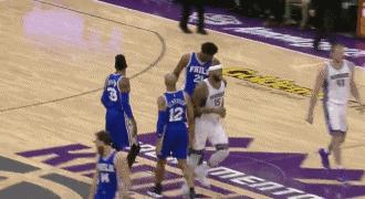 运动员为什么喜欢互相摸屁屁？