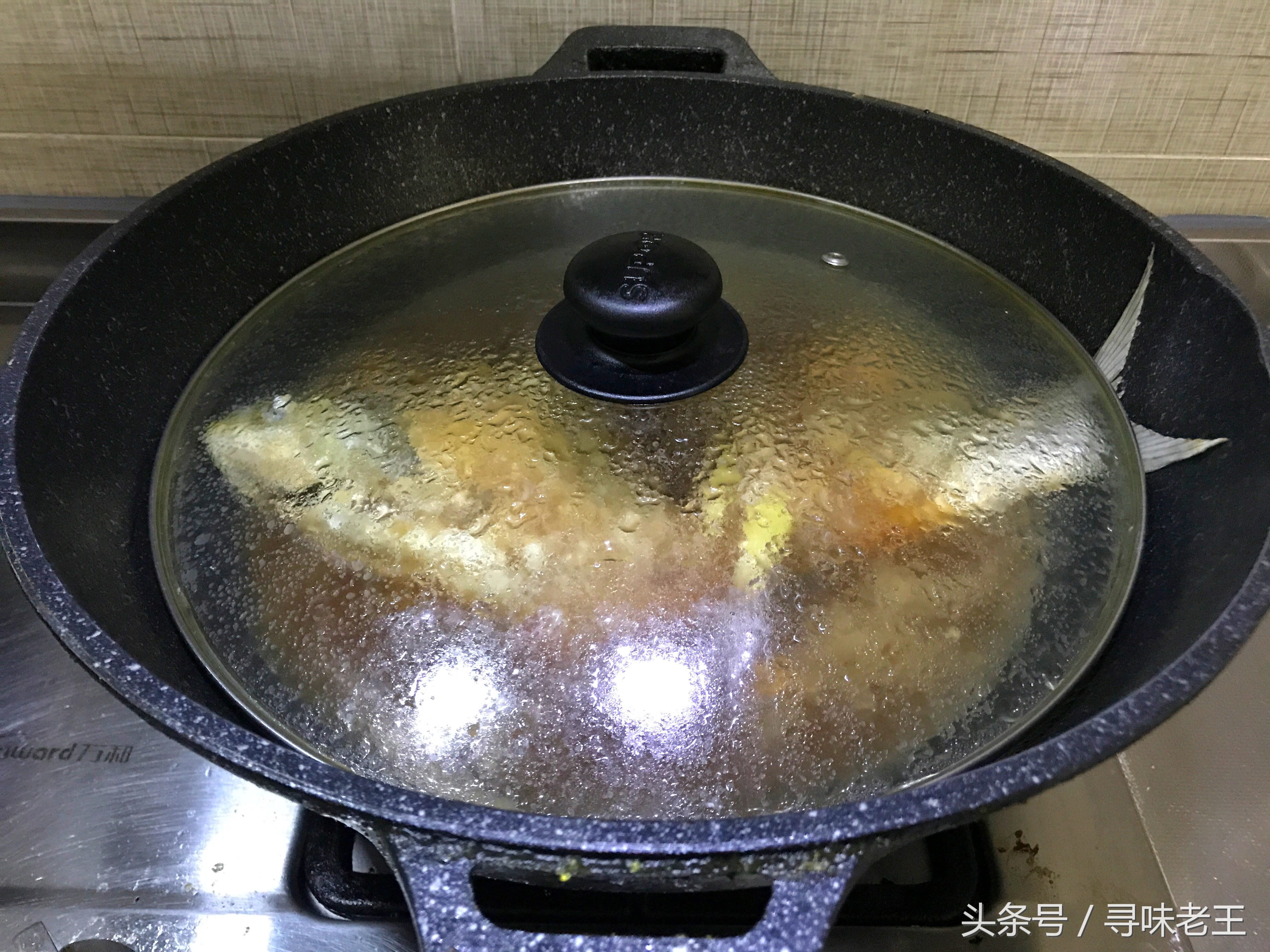 红烧鱼为何总做不出大厨味道,自己做的红烧鱼怎么不入味